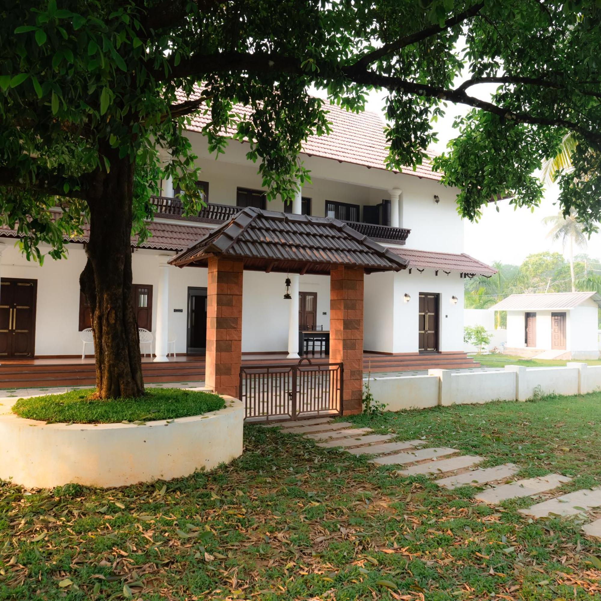 Tamarind Heritage Holiday Home Angamali Kültér fotó