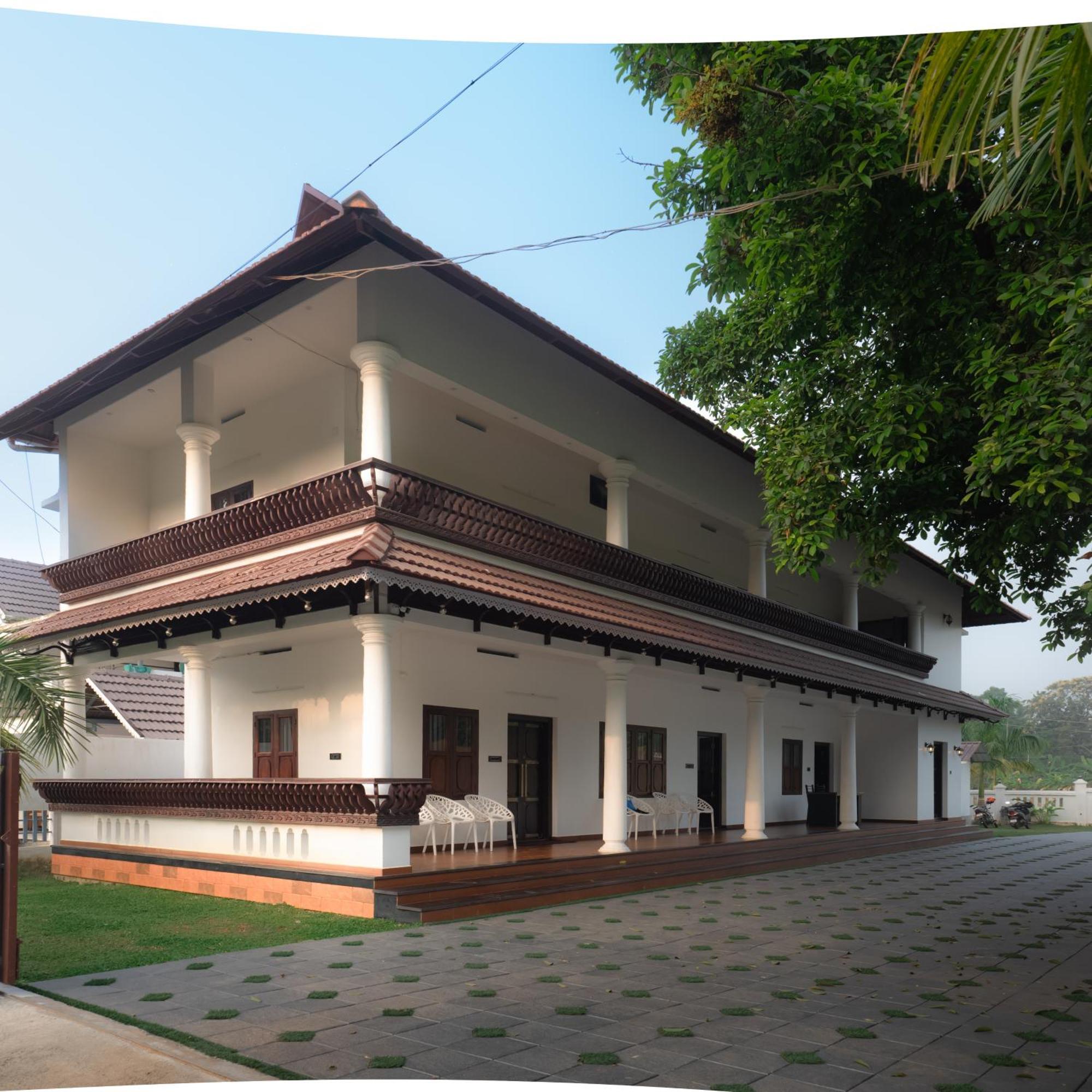 Tamarind Heritage Holiday Home Angamali Kültér fotó
