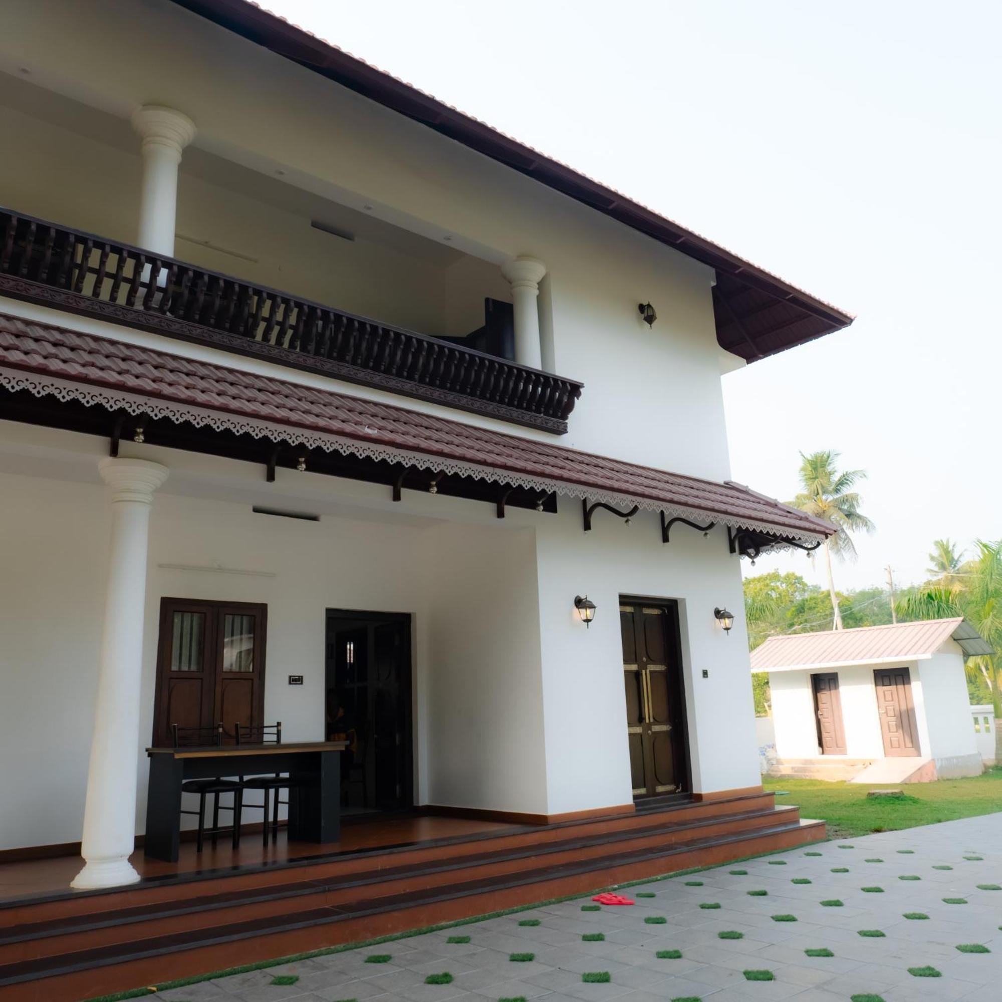 Tamarind Heritage Holiday Home Angamali Kültér fotó