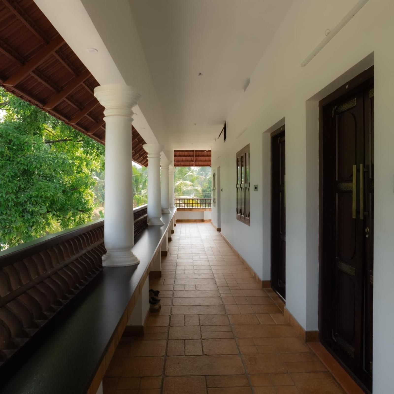 Tamarind Heritage Holiday Home Angamali Kültér fotó